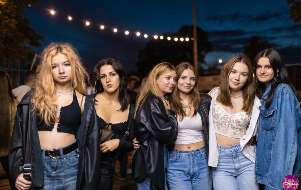 wydarzenia PARADISE parties7